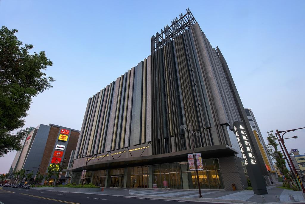 グランド ロイヤル ホテル 頭フン市 エクステリア 写真